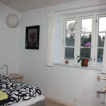 B&B Holmehuset 칼룬드보르그