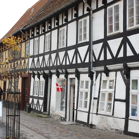 Holmehuset Bed & Breakfast Kalundborg
