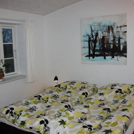 Holmehuset 3*