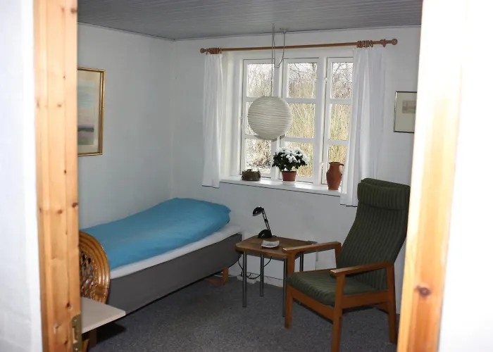 Holmehuset Bed & Breakfast 3*