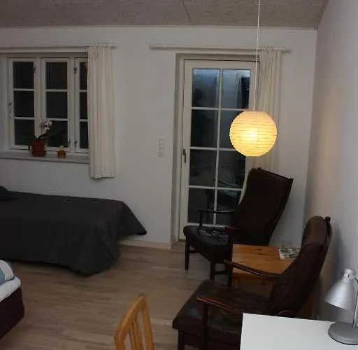 Holmehuset Bed & Breakfast Kalundborg