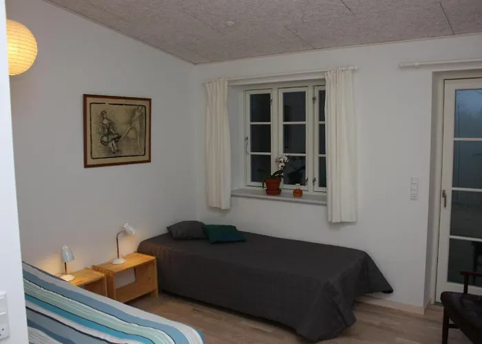 Holmehuset 3*